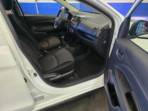 Mitsubishi Space Star - Afbeelding 10 van 12