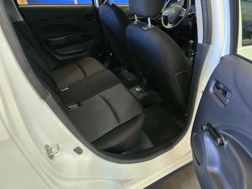 Mitsubishi Space Star - Afbeelding 11 van 12