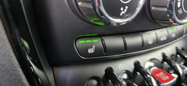 MINI Clubman - Afbeelding 24 van 30