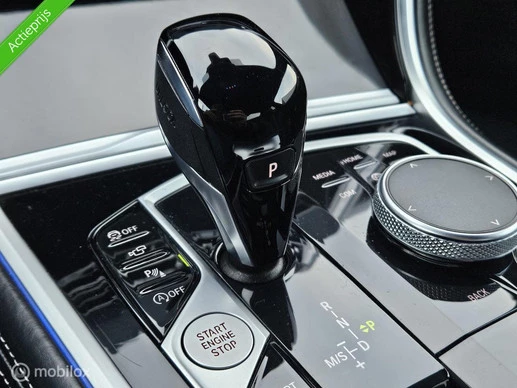 BMW 8 Serie - Afbeelding 12 van 25