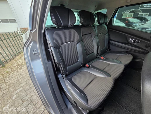 Renault Scénic - Afbeelding 14 van 25