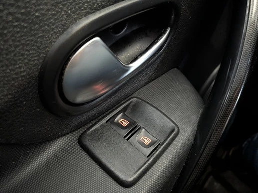 Dacia Logan - Afbeelding 11 van 21