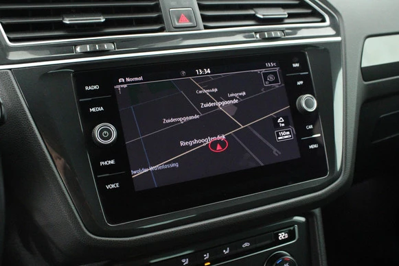 Volkswagen Tiguan - Afbeelding 18 van 30