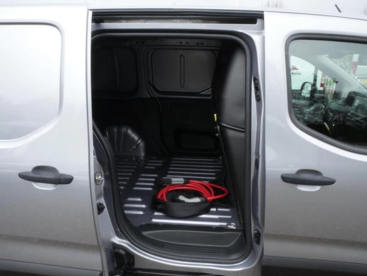 Peugeot e-Partner - Afbeelding 12 van 21