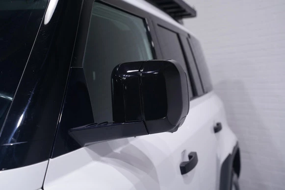 Land Rover Defender - Afbeelding 17 van 30