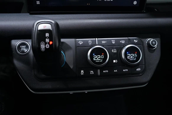 Land Rover Defender - Afbeelding 26 van 30