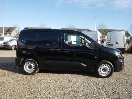 Peugeot e-Partner - Afbeelding 2 van 21
