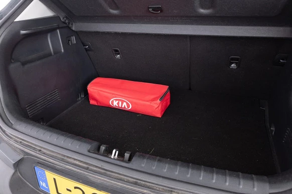 Kia Stonic - Afbeelding 21 van 30