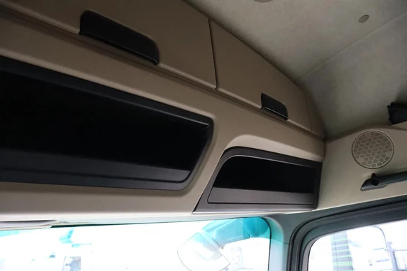 Mercedes-Benz Actros - Afbeelding 17 van 20