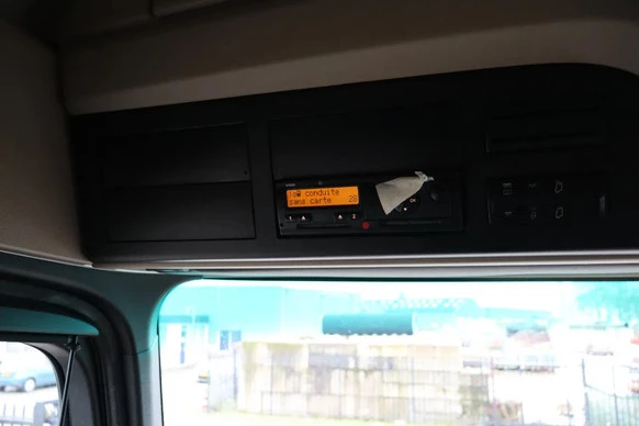 Mercedes-Benz Actros - Afbeelding 18 van 20