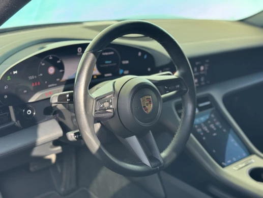 Porsche Taycan - Afbeelding 8 van 30