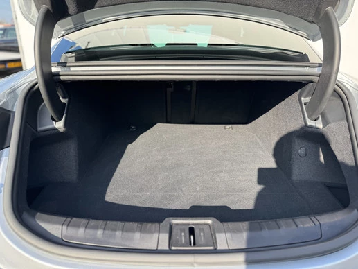 Porsche Taycan - Afbeelding 13 van 30