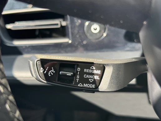 Porsche Taycan - Afbeelding 17 van 30