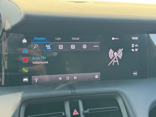 Porsche Taycan - Afbeelding 25 van 30