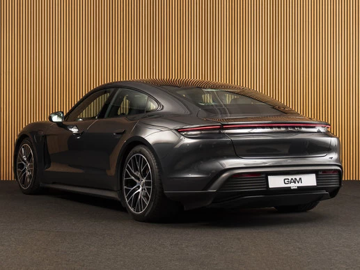 Porsche Taycan - Afbeelding 3 van 30