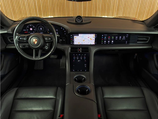 Porsche Taycan - Afbeelding 11 van 30