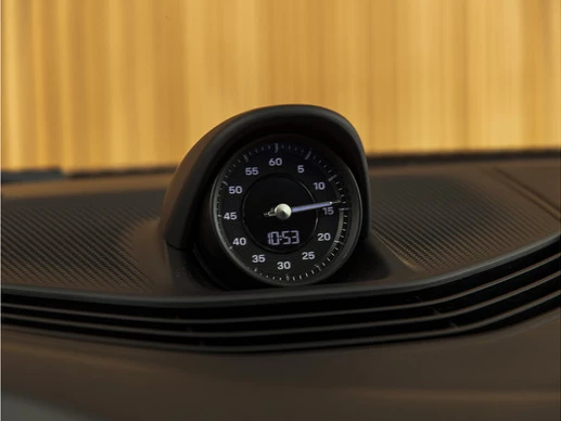 Porsche Taycan - Afbeelding 22 van 30