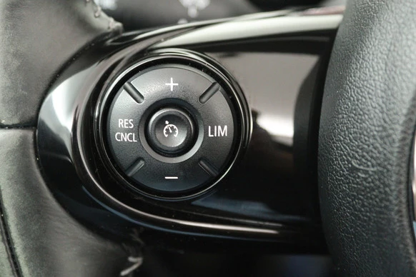 MINI Cooper S Cabrio - Afbeelding 22 van 24