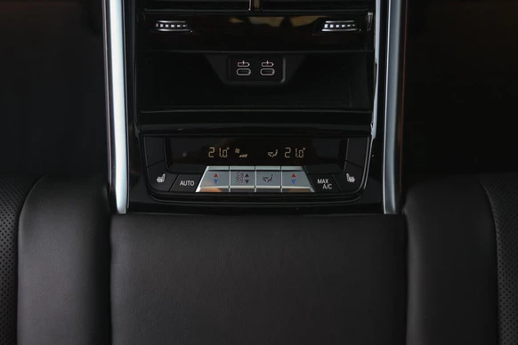BMW 8 Serie - Afbeelding 13 van 30
