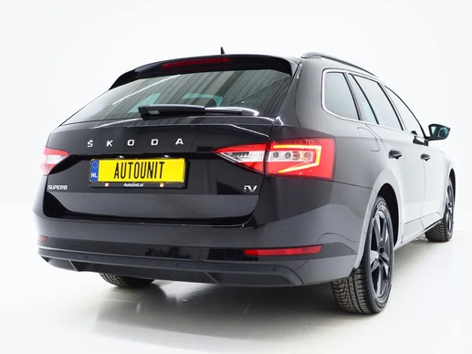 Škoda Superb - Afbeelding 9 van 30