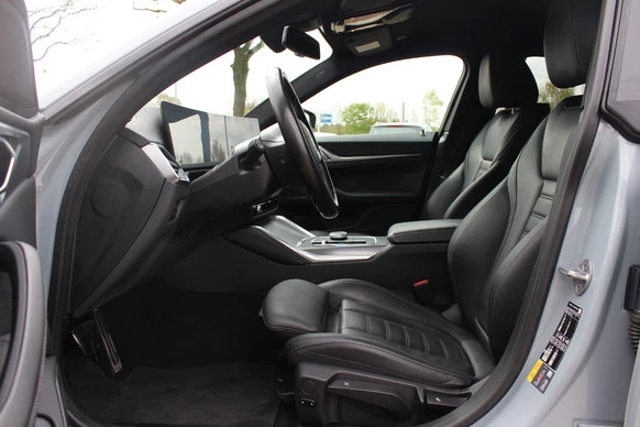 BMW i4 - Afbeelding 11 van 30