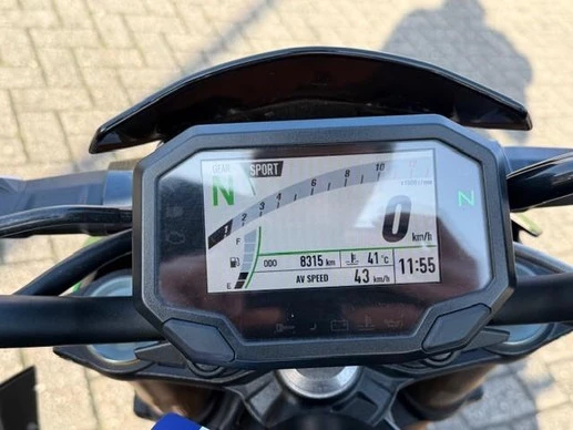 Kawasaki Z900 - Afbeelding 13 van 14