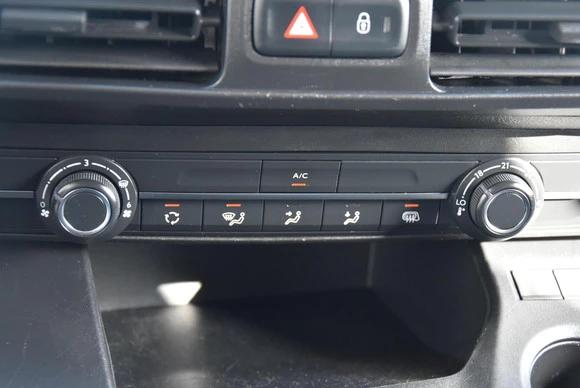 Opel Combo - Afbeelding 12 van 24