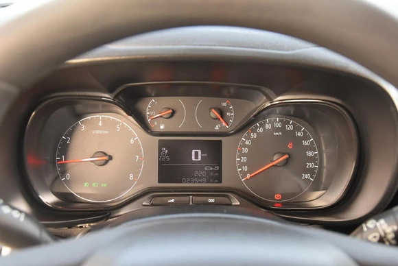 Opel Combo - Afbeelding 20 van 24