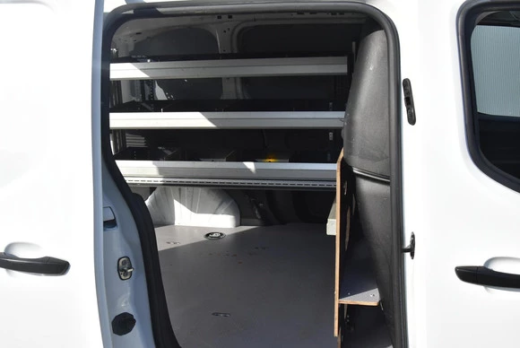 Opel Combo - Afbeelding 23 van 24