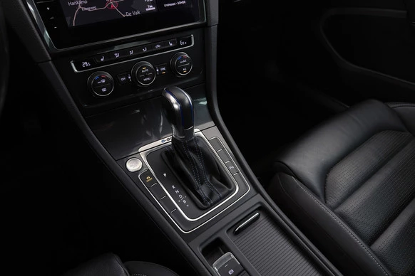 Volkswagen e-Golf - Afbeelding 28 van 30