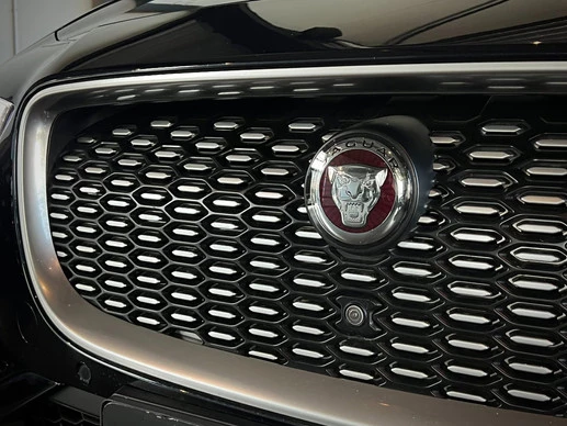 Jaguar I-PACE - Afbeelding 11 van 27