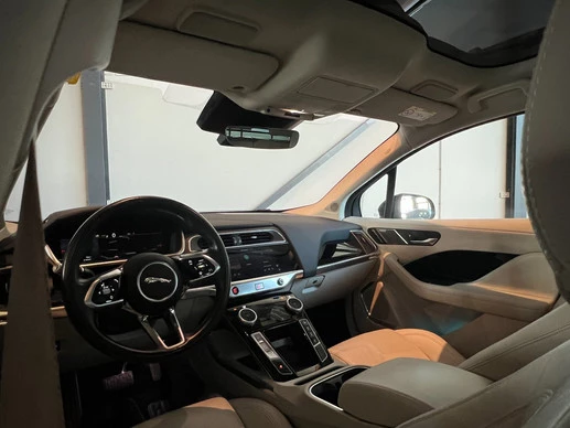 Jaguar I-PACE - Afbeelding 17 van 27