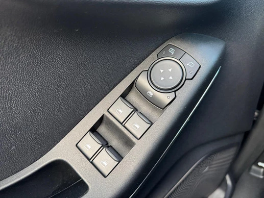 Ford Fiesta - Afbeelding 27 van 30