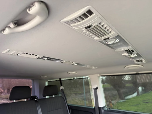 Volkswagen Transporter - Afbeelding 13 van 30