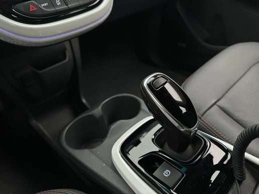 Opel Ampera-e - Afbeelding 28 van 30