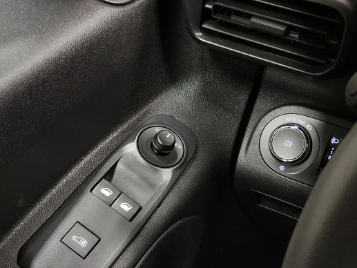 Opel Combo - Afbeelding 15 van 20