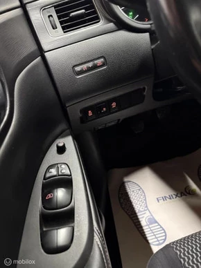 Nissan Pulsar - Afbeelding 13 van 24