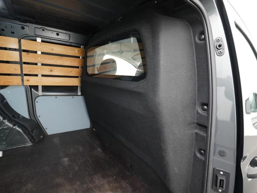 Volkswagen Caddy - Afbeelding 24 van 30