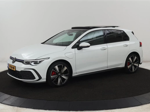 Volkswagen Golf - Afbeelding 1 van 30