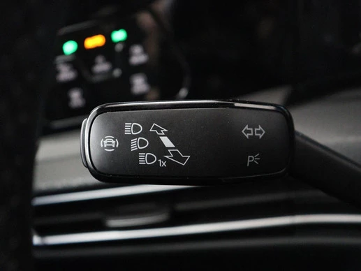 Volkswagen Golf - Afbeelding 11 van 30