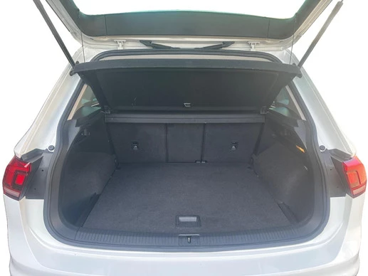 Volkswagen Tiguan - Afbeelding 8 van 30