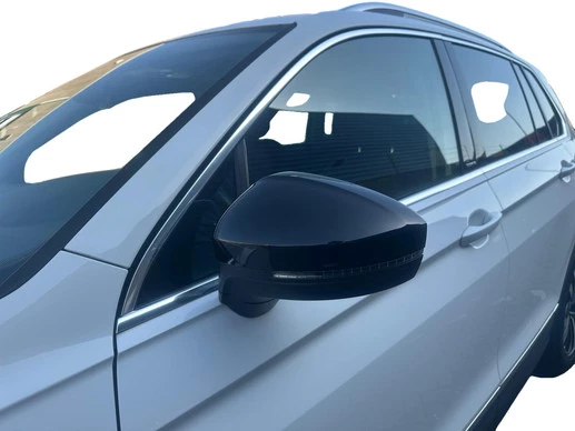 Volkswagen Tiguan - Afbeelding 16 van 30