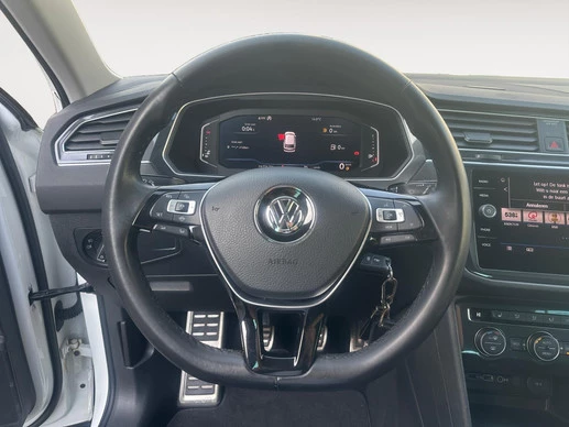 Volkswagen Tiguan - Afbeelding 18 van 30