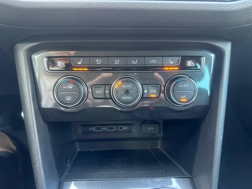 Volkswagen Tiguan - Afbeelding 26 van 30