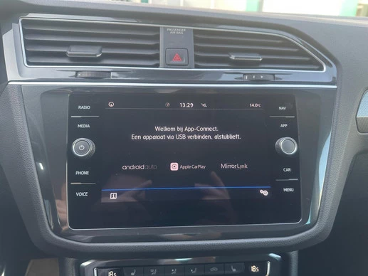 Volkswagen Tiguan - Afbeelding 27 van 30