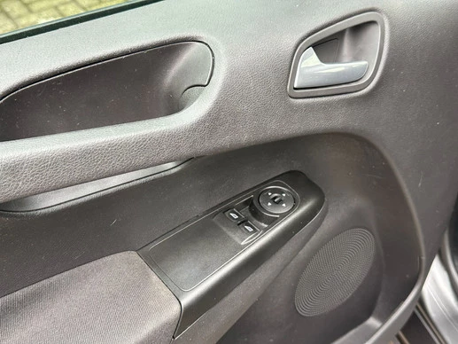 Ford Tourneo Courier - Afbeelding 13 van 22