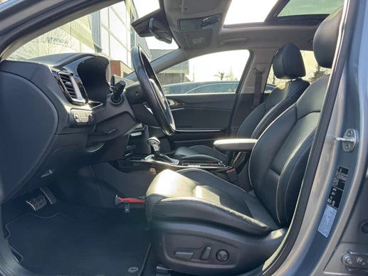 Kia XCeed - Afbeelding 14 van 30