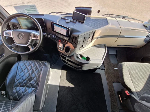 Mercedes-Benz Actros - Afbeelding 11 van 30