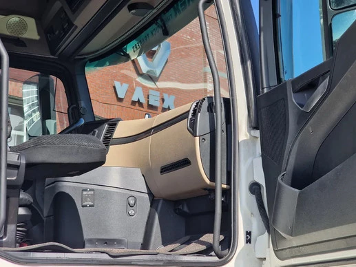 Mercedes-Benz Actros - Afbeelding 19 van 30