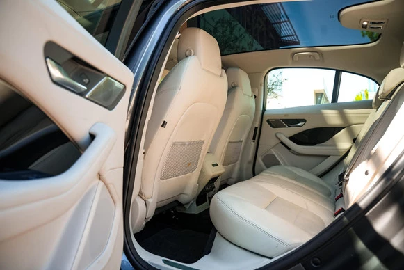 Jaguar I-PACE - Afbeelding 10 van 30